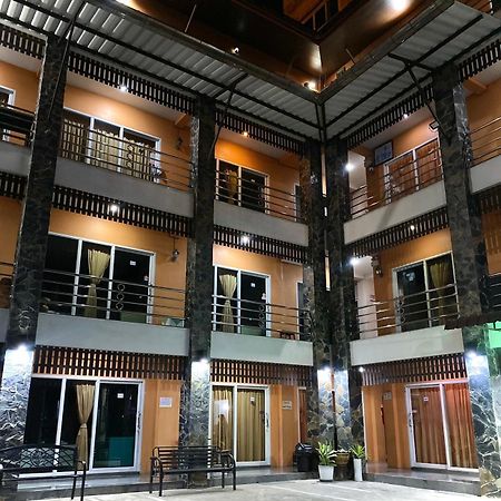B And B Hotel Ρανόνγκ Εξωτερικό φωτογραφία