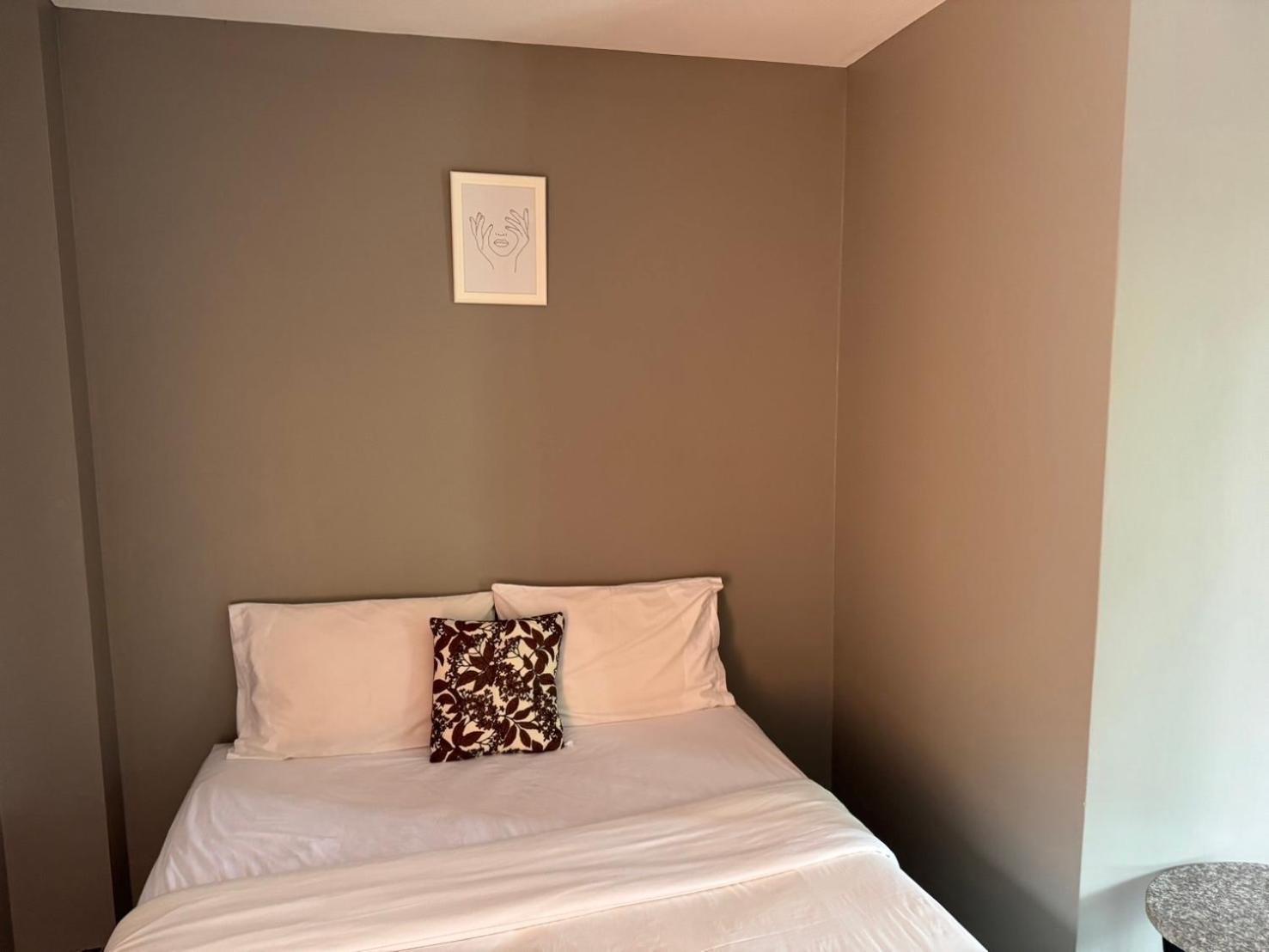 B And B Hotel Ρανόνγκ Εξωτερικό φωτογραφία