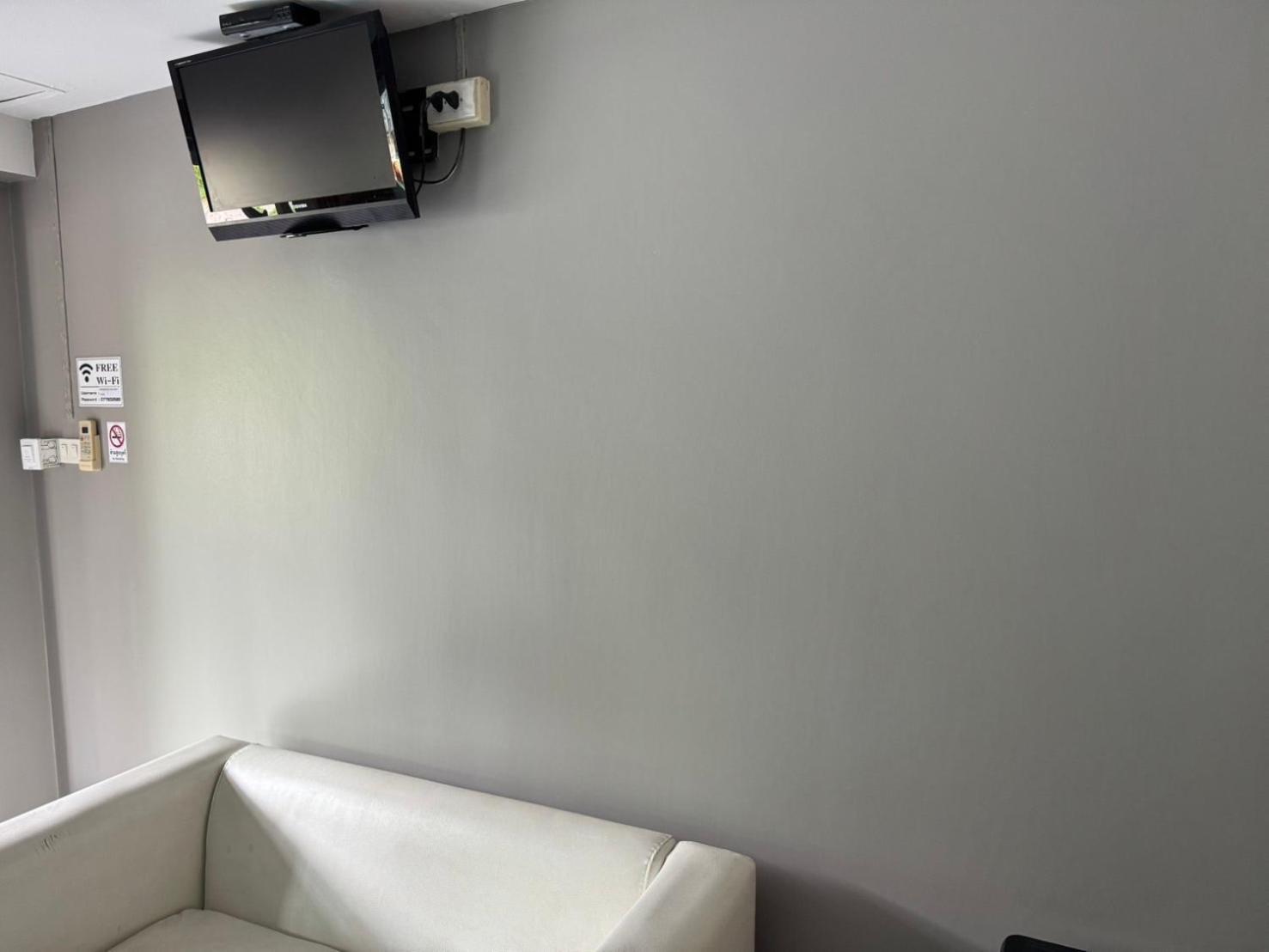 B And B Hotel Ρανόνγκ Εξωτερικό φωτογραφία